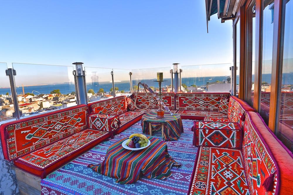 K Royal Hotel - Old City Istanbul Exterior photo