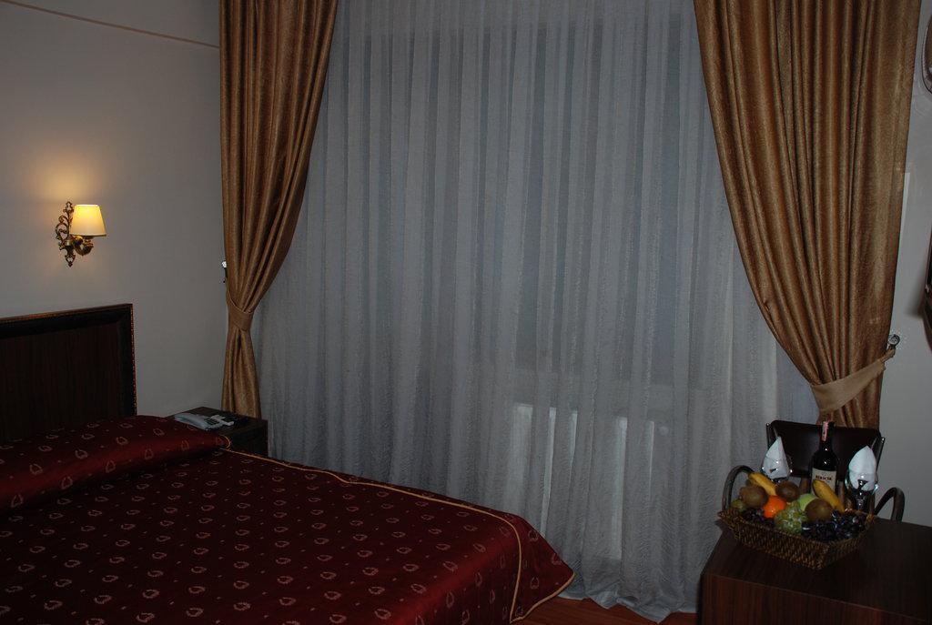 K Royal Hotel - Old City Istanbul Exterior photo