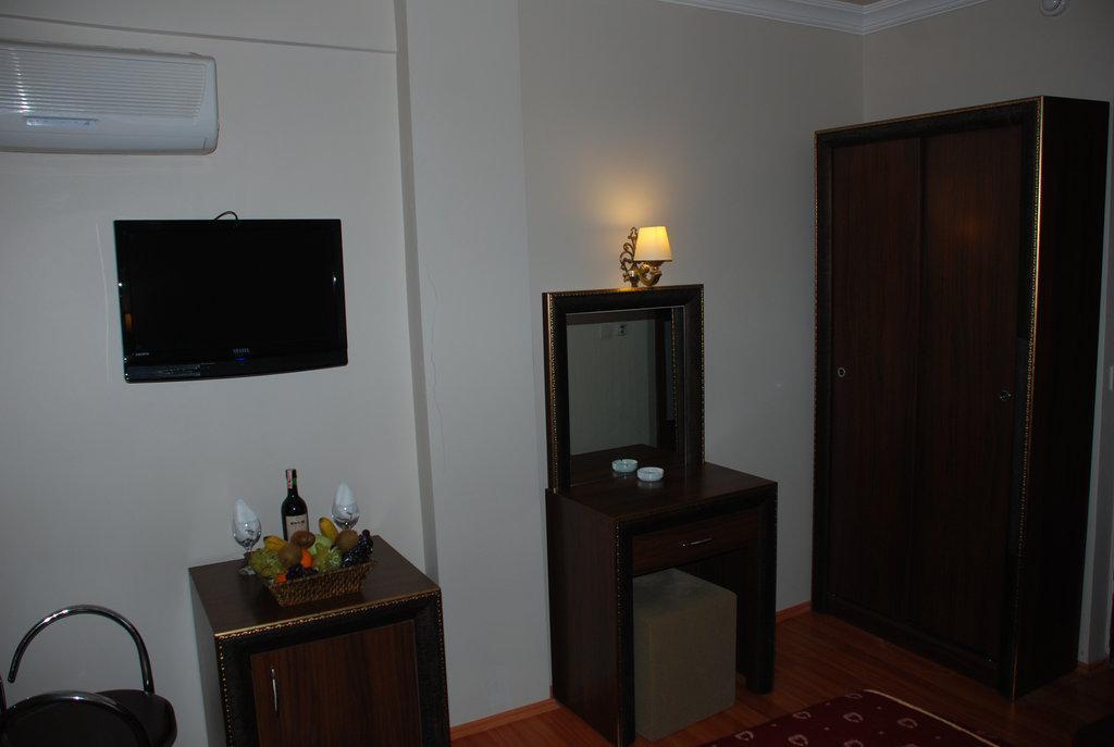 K Royal Hotel - Old City Istanbul Exterior photo