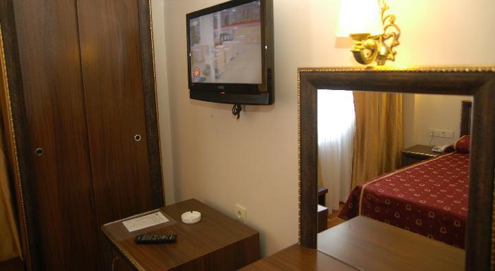 K Royal Hotel - Old City Istanbul Exterior photo